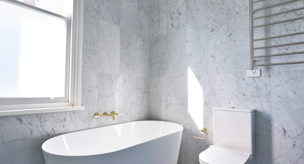 Carrara-marble-Bathroom